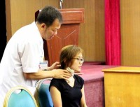 tim ra phuong phap moi chua u nao ma khong can phau thuat