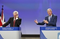 brexit dang bao thu nam quyen kiem soat cac uy ban soan luat