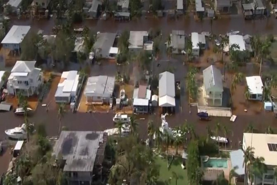 nganh bao hiem florida tranh duoc ac mong tu con bao irma