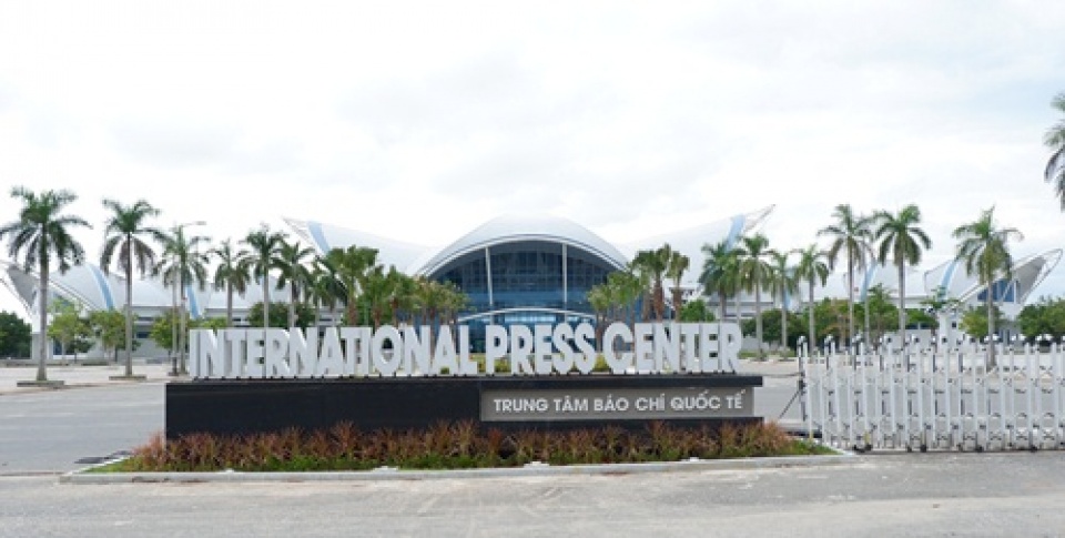 can canh trung tam bao chi quoc te apec 2017