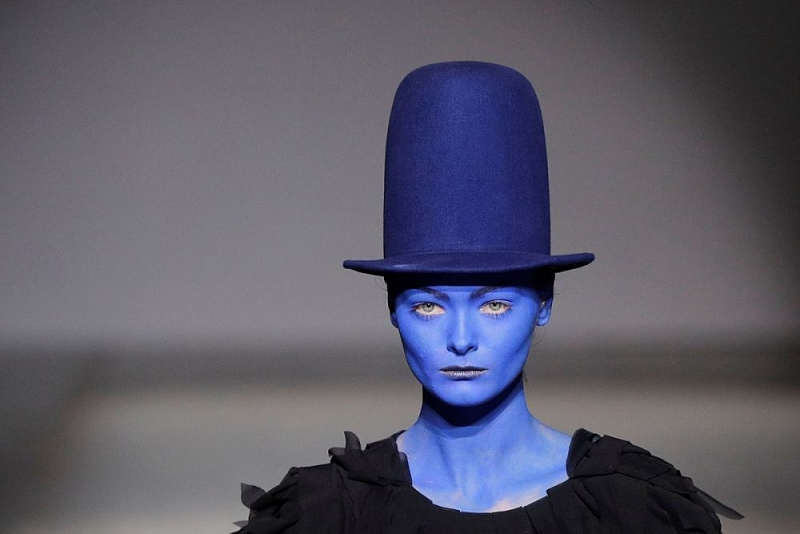 Ảnh ấn tượng tuần (31/8-6/9): Gay cấn bầu cử Mỹ, nụ hôn ở Belarus và khẩu trang thời thượng của Lady Gaga nơi tâm dịch