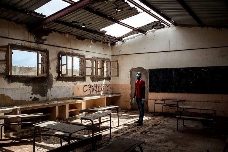 Ảnh ấn tượng tuần (31/8-6/9): Gay cấn bầu cử Mỹ, nụ hôn ở Belarus và khẩu trang thời thượng của Lady Gaga nơi tâm dịch