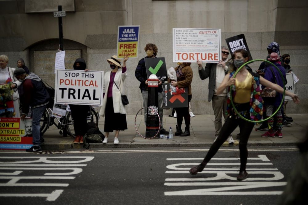 anh an tuong tuan 7 139 bau troi nhu ngay tan the o my cang thang belarus va nha sang lap wikileaks dac loi tu covid 19