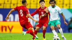 Thua tiếc nuối trước Saudi Arabia, đội tuyển Việt Nam bị tụt hạng