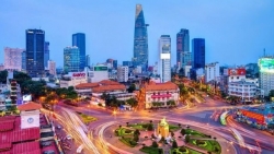 Bất động sản mới nhất: ‘Cắt sốt’, giá đất Văn Giang lao dốc; nhà trung tâm TP. Hồ Chí Minh cao ngất; thêm 2 dự án bị thu hồi