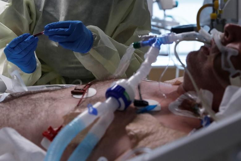 Covid-19 thế giới 28/9: Tín hiệu lạc quan ở Đông Nam Á; Indonesia lên 'cót' sống chung với dịch; Italy báo tin vui liên quan Delta Plus Covid-19 thế giới 28/9: Tín hiệu lạc quan ở Đông Nam Á; Indonesia lên 'cót' sống chung với dịch; Italy báo tin vui liên quan Delta Plus