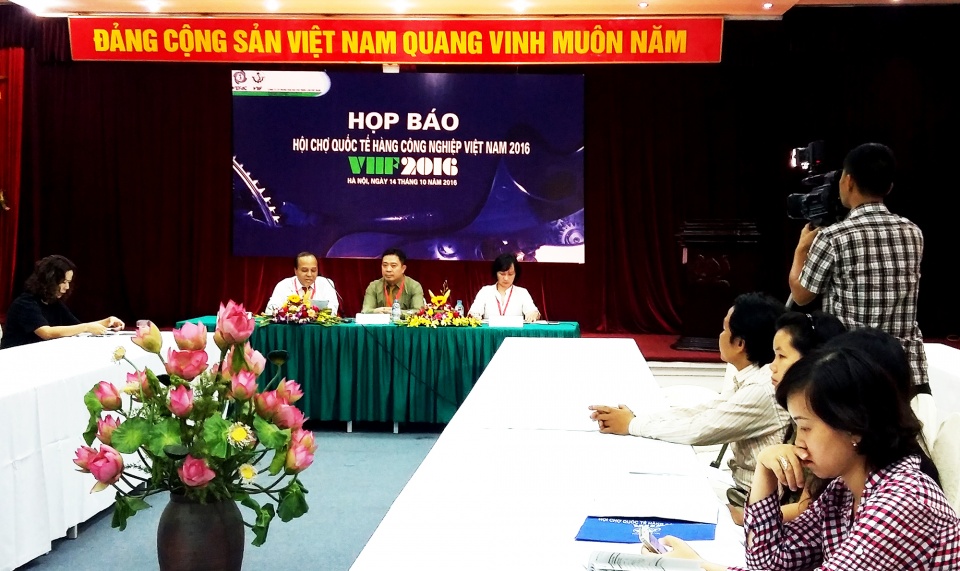 hon 200 doanh nghiep tham gia hoi cho quoc te hang cong nghiep viet nam 2016