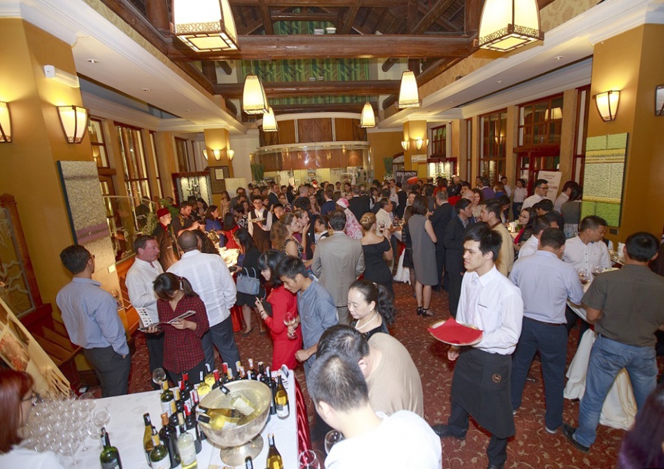 Niềm tin của Đại sứ Việt Nam tại Argentina niem tin cua dai su viet nam tai argentina