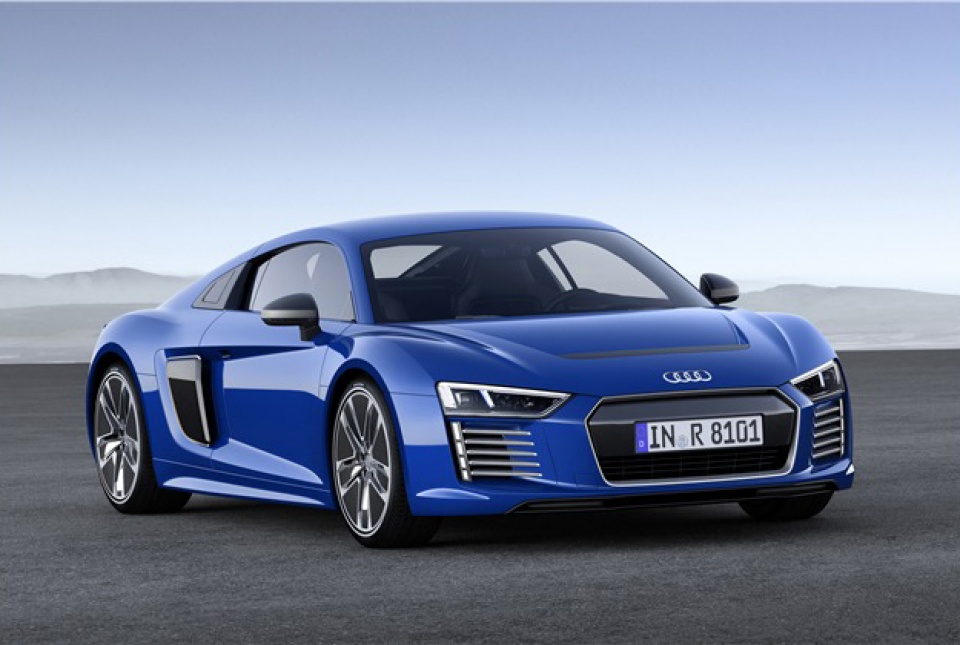 top 8 xe hoi sang trong nhat voi gia tot nhat