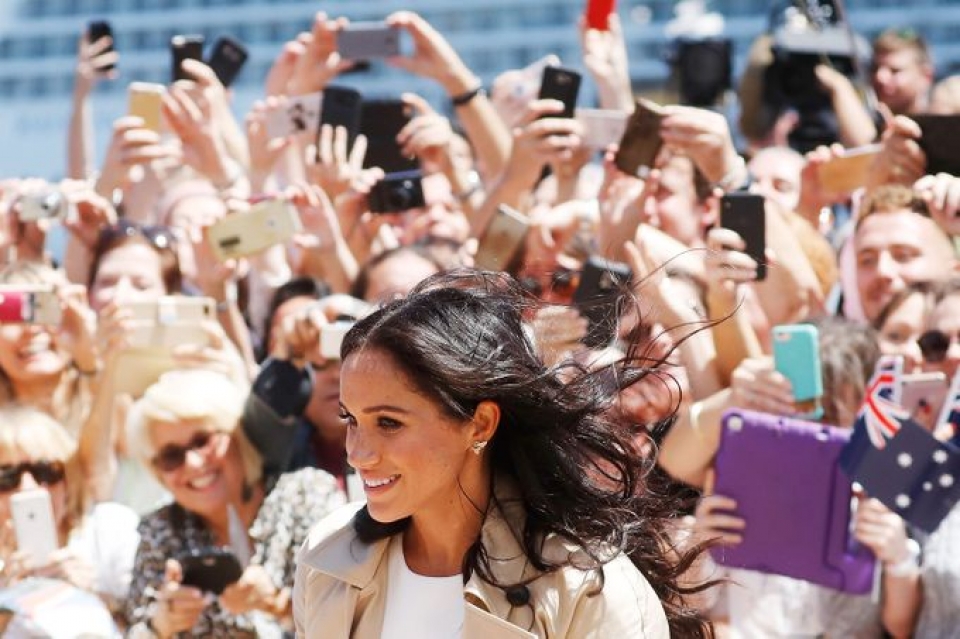Vợ chồng Hoàng tử Harry và Meghan Markle công du Australia vo chong hoang tu harry va meghan markle cong du australia