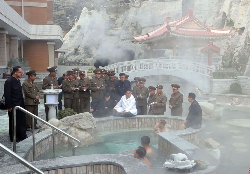 anh an tuong trong tuan 22 2810 gia dinh hanh phuc cua thu tuong canada va chuyen san tin o syria