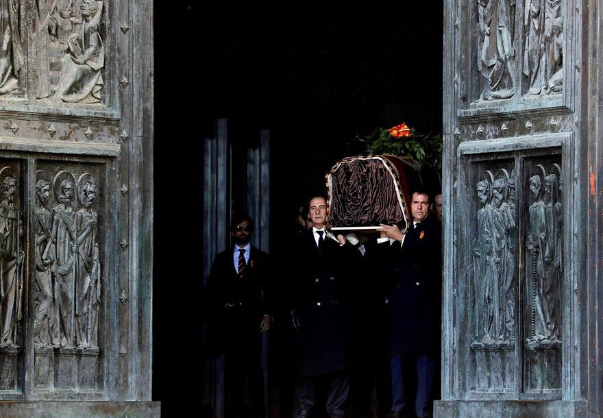 anh an tuong trong tuan 22 2810 gia dinh hanh phuc cua thu tuong canada va chuyen san tin o syria