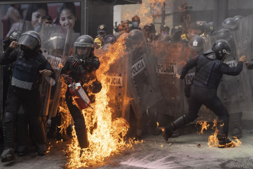 anh an tuong tuan 289 410 bau cu my 2020 ong trump nhiem covid 19 va dung do armenia azeibaijan them ac liet