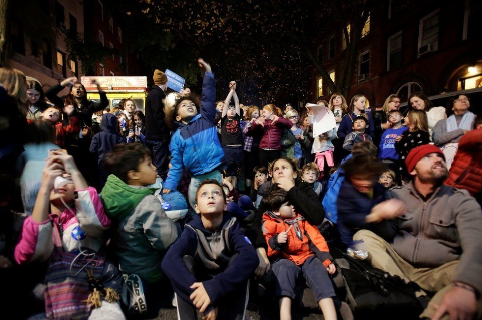 nuoc my trong ngay bau cu