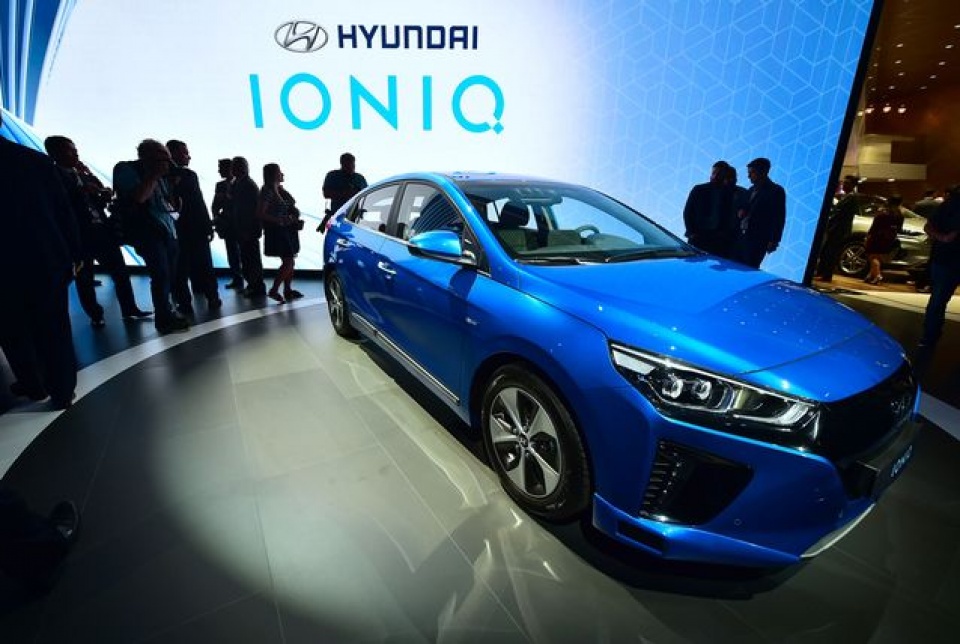 nhung mau xe hoi an tuong tai los angeles auto show 2016