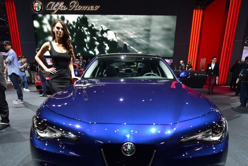 nhung mau xe hoi an tuong tai los angeles auto show 2016