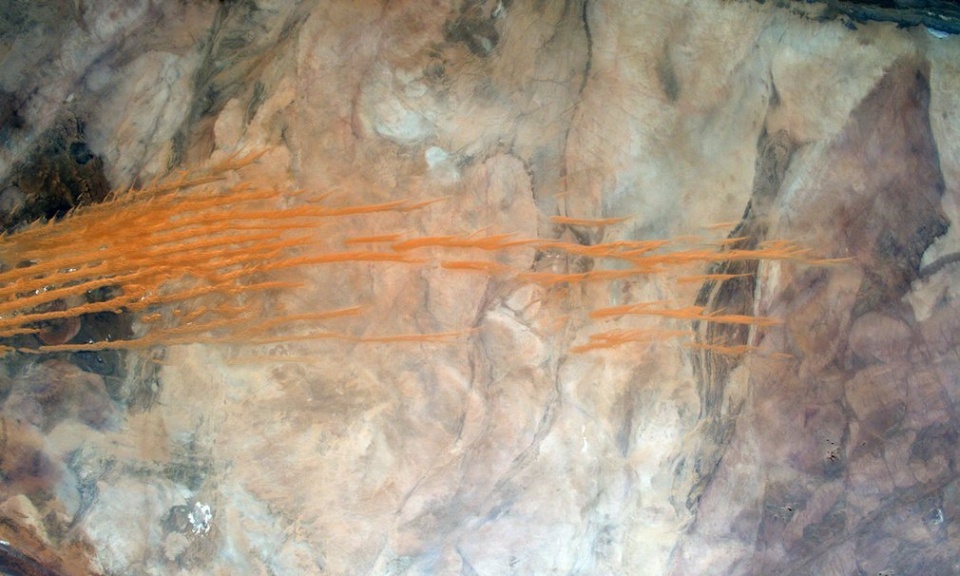 trai dat nhin tu tram vu tru quoc te iss