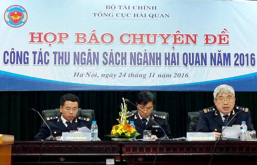 11 thang nganh hai quan thu ngan sach dat 887 du toan