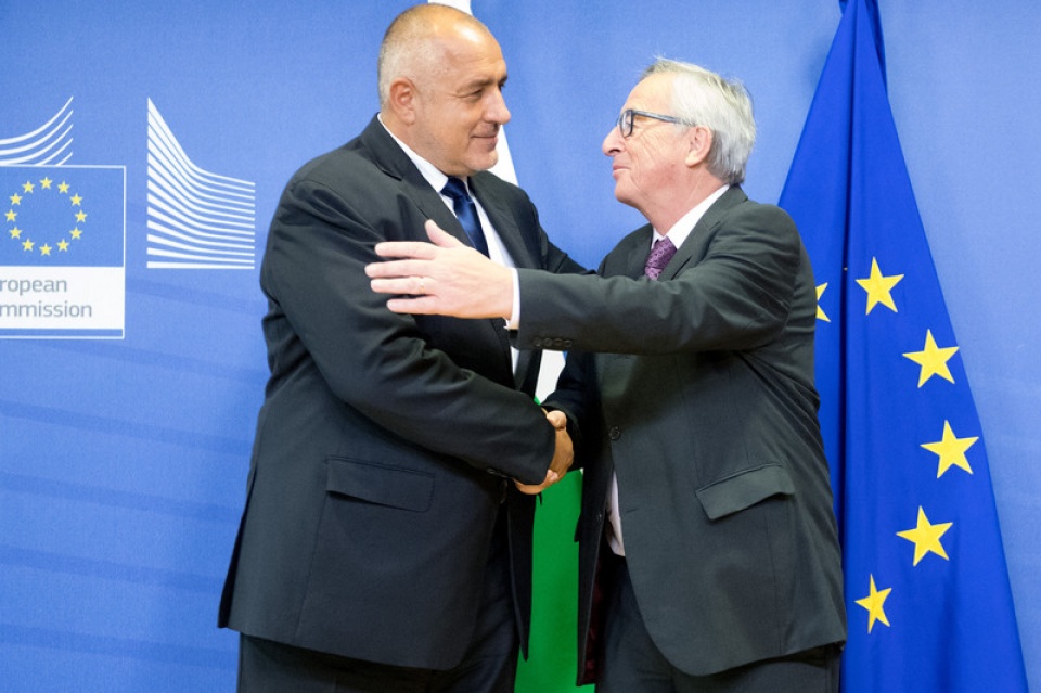 brexit eu truoc vien canh mo rong sang khu vuc balkan