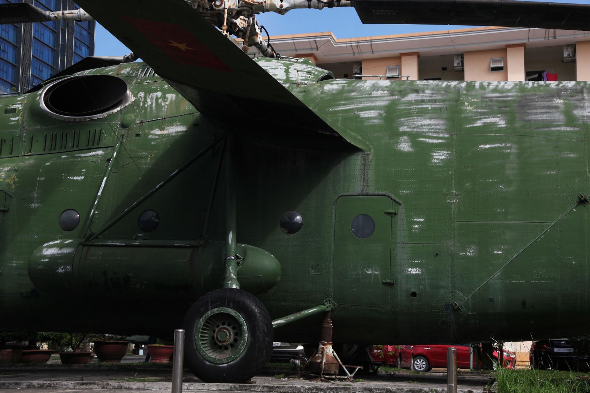 can canh truc thang khong lo huyen thoai cua khong quan viet nam