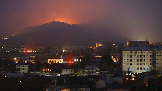 xung dot armeniaazerbaijan giao tranh dac biet du doi va khoc liet gan thi tran quan trong shusha