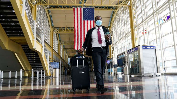 Bất kể kết quả bầu cử Mỹ 2020 và tin tốt từ vaccine Covid-19, nền kinh tế Mỹ vẫn chịu ‘cơn gió ngược’