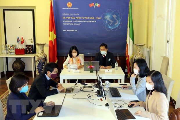 Diễn đàn trực tuyến về hợp tác kinh tế Việt Nam-Italy.