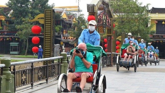 cac dia phuong trien khai cong tac chuan bi mo cua lai hoat dong du lich