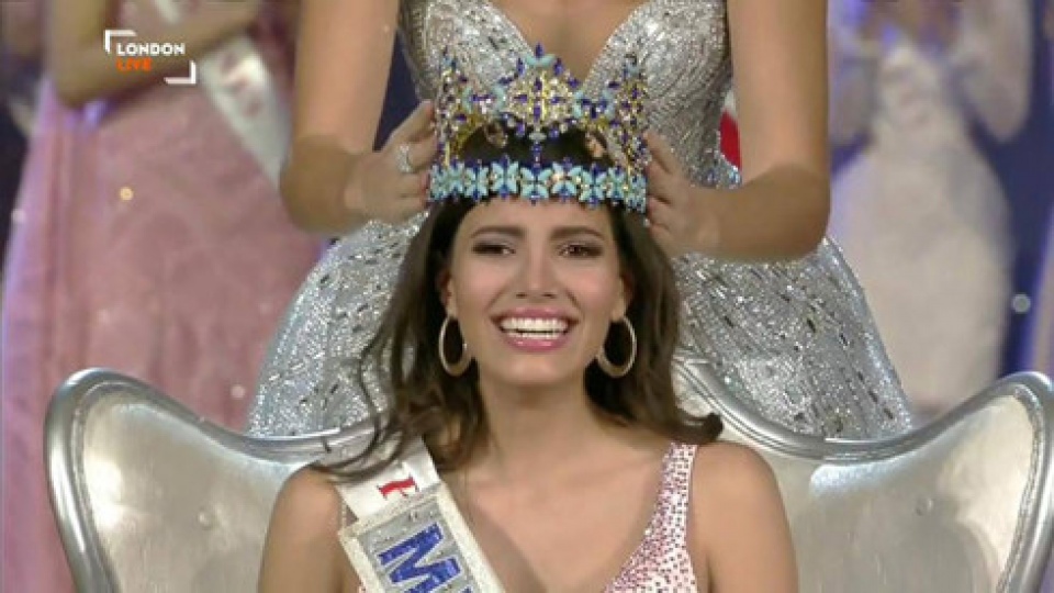 nguoi dep puerto rico dang quang hoa hau the gioi 2016