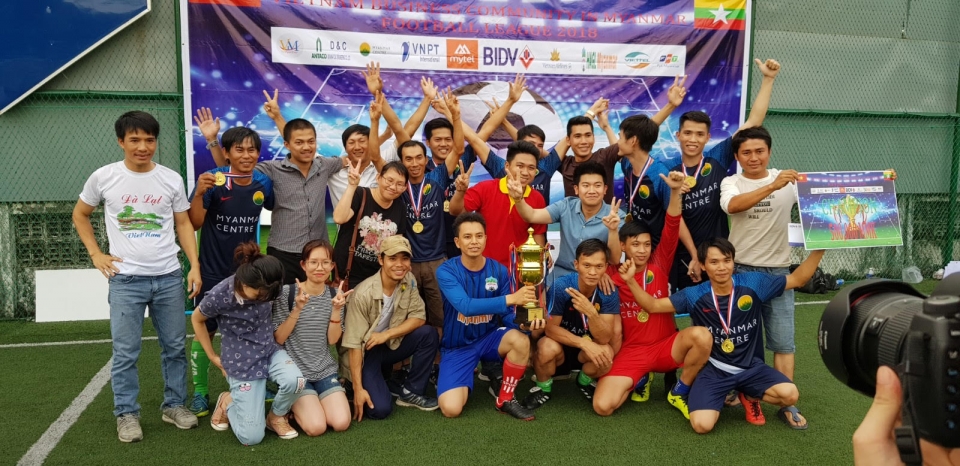 be mac giai bong da cong dong doanh nghiep viet nam tai myanmar 2018