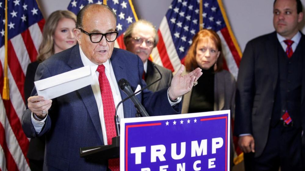 bau cu my 2020 don kien cua texas bi bac tong thong trump tweet lien tuc luat su tuyen bo cuoc chien chua ket thuc