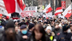 Áo: 10.000 người tuần hành phản đối các hạn chế do đại dịch Covid-19