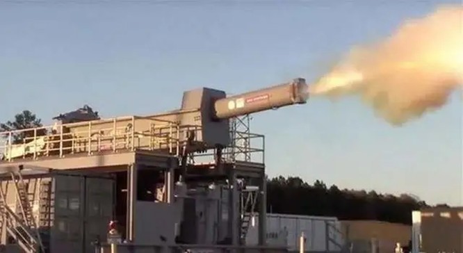 Nhật Bản sẽ chế tạo pháo điện từ chống tên lửa siêu thanh