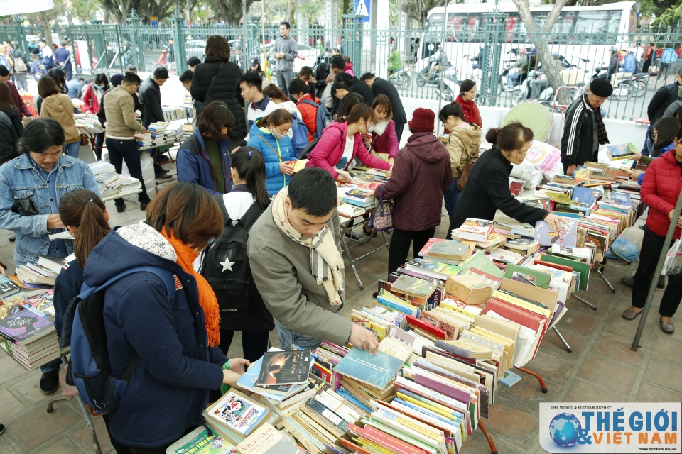 cung ghe tham hoi cho sach cu ha noi 2017
