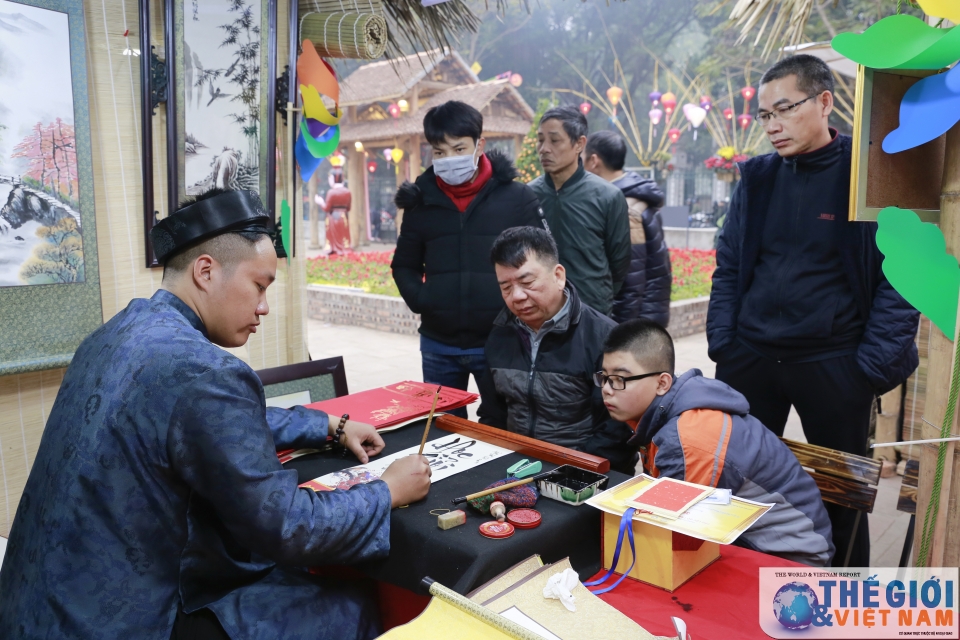 nao nhiet hoi chu xuan mau tuat 2018