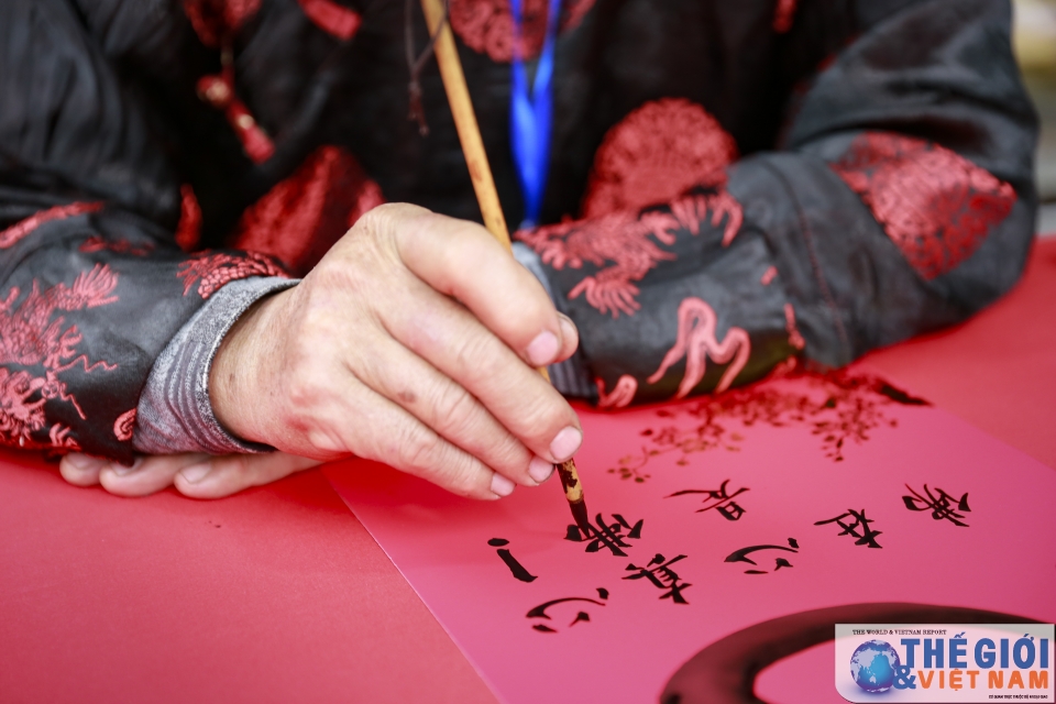 nao nhiet hoi chu xuan mau tuat 2018