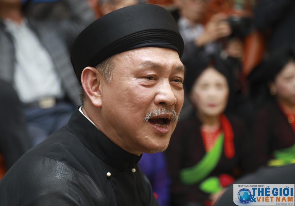 doc dao phong tuc hat canh o lang quan ho