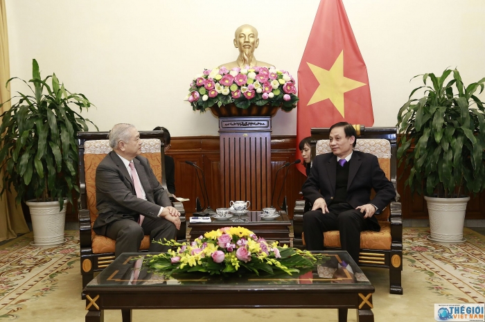 Thứ trưởng Ngoại giao Lê Hoài Trung tiếp Chủ tịch Hội Hữu nghị Nhật - Việt khu vực Kansai thu truong bo ngoai giao le hoai trung tiep chu tich hoi huu nghi nhat viet khu vuc kansai