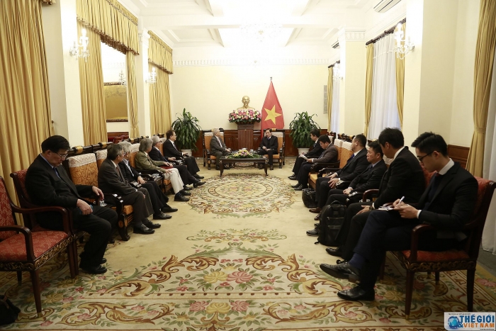 Thứ trưởng Ngoại giao Lê Hoài Trung tiếp Chủ tịch Hội Hữu nghị Nhật - Việt khu vực Kansai thu truong bo ngoai giao le hoai trung tiep chu tich hoi huu nghi nhat viet khu vuc kansai