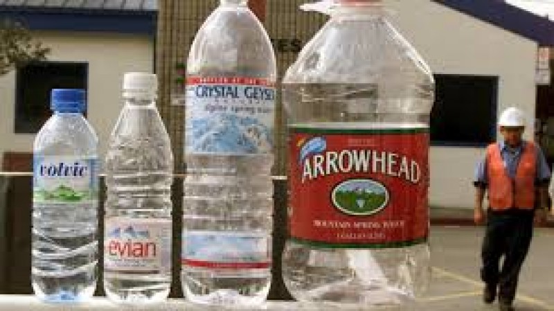 phat hien loai vi khuan giup phan huy rac thai bang nhua