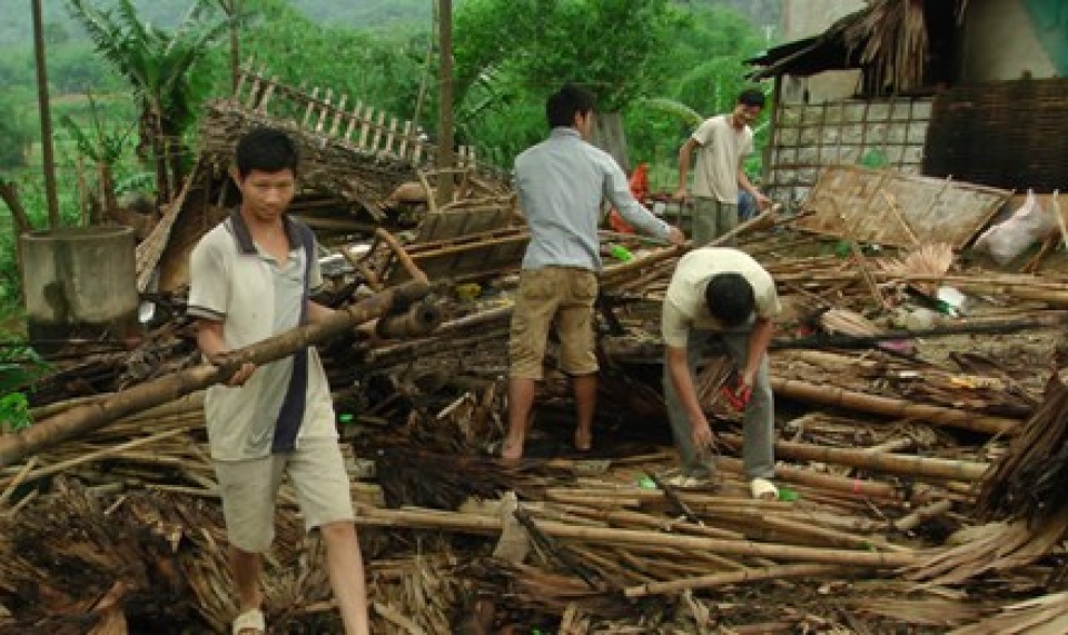 thanh hoa khan truong khac phuc hau qua do mua da kem theo loc xoay