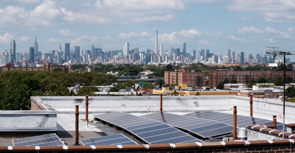 new york huong toi su dung nang luong mat troi quy mo lon