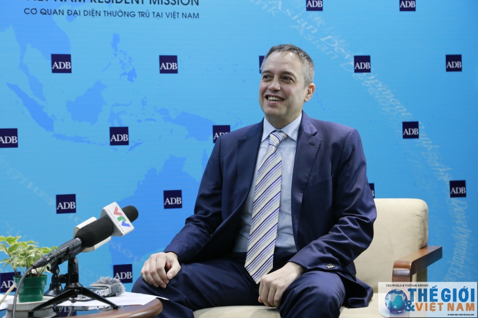 viet nam la hanh lang ket noi khu vuc tieu vung mekong