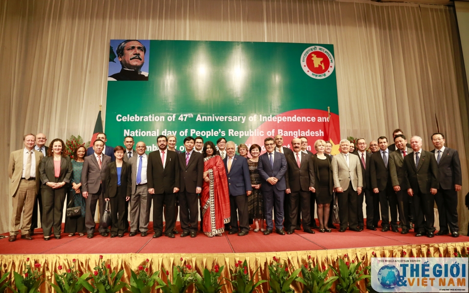 Kỷ niệm lần thứ 47 Quốc khánh nước Cộng hòa Nhân dân Bangladesh tiec ky niem lan thu 47 quoc khanh nuoc cong hoa nhan dan bangladesh
