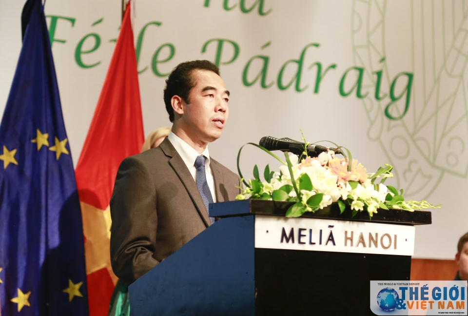 tiec chieu dai nhan ky niem quoc khanh cong hoa ireland