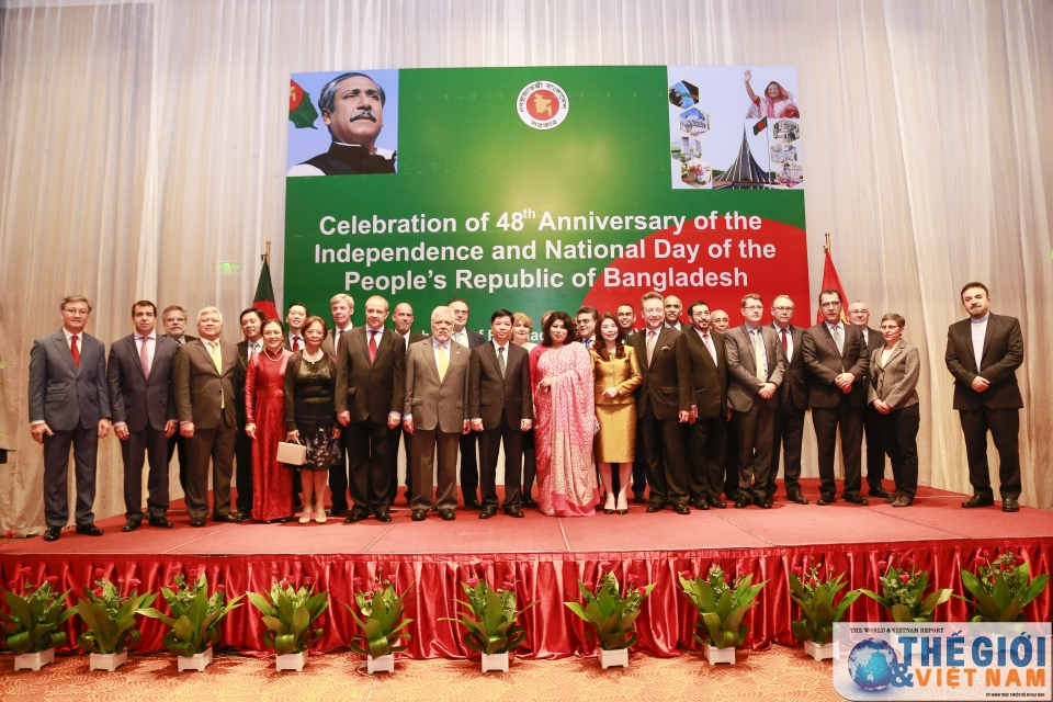 Kỷ niệm lần thứ 48 Quốc khánh nước Cộng hòa Nhân dân Bangladesh ky niem lan thu 48 quoc khanh nuoc cong hoa nhan dan bangladesh