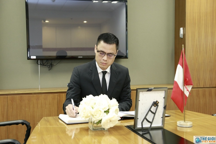 tro ly tro ly bo truong ngoai giao dang hoang giang ghi so tang chia buon tai dai su quan peru