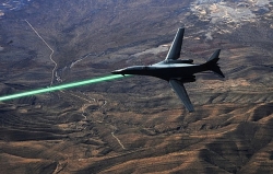 Mỹ thử nghiệm pháo laser cho máy bay chiến đấu