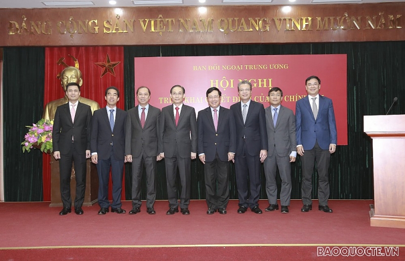 Hội nghị triển khai quyết định của Bộ Chính trị về nhân sự Trưởng Ban Đối ngoại Trung ương