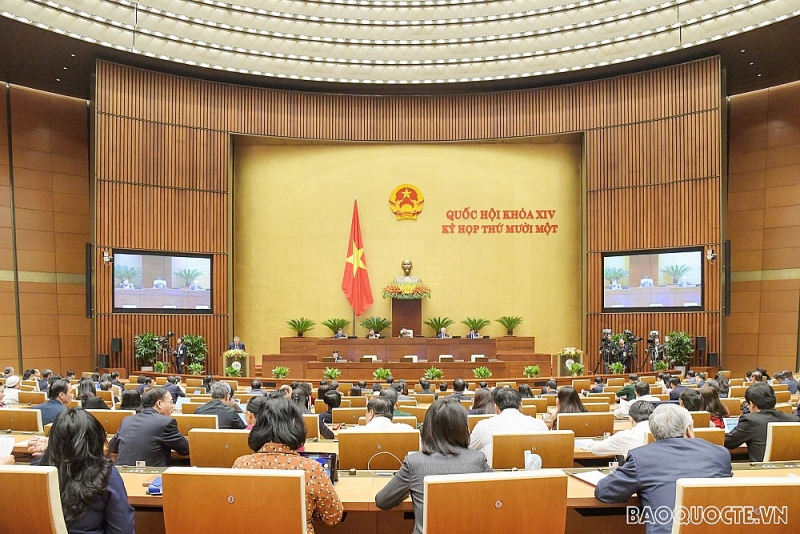 Chánh án Tòa án nhân dân tối cao Nguyễn Hòa Bình trình bày báo cáo công tác của các tòa án trong nhiệm kỳ Quốc hội khóa XIV